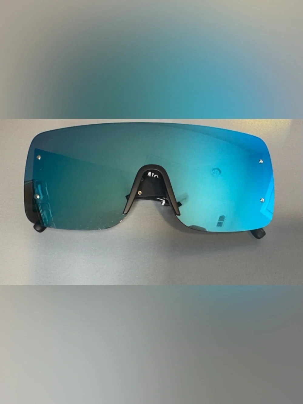 True Religion aviator Black Rimless Shield Sunglasses blue mirrored horseshoe